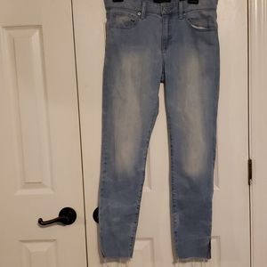 2 for 30 Lucky brand barely worn jeans